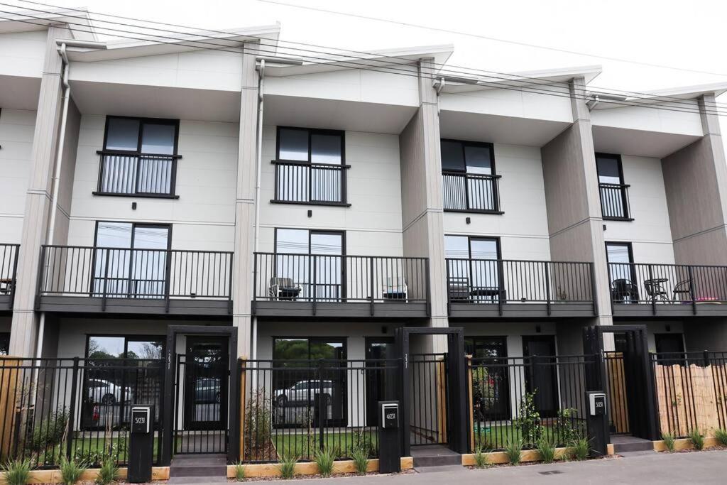 Seaviews On Marine Parade Apartment Christchurch Exterior photo